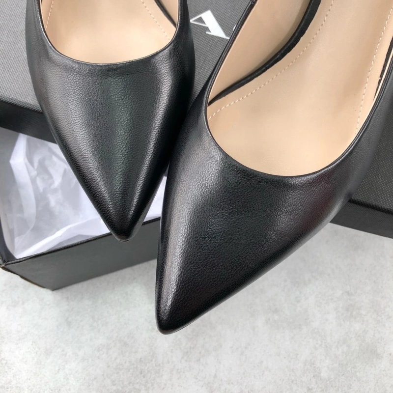 Bright Chxnxl High Heels 131501