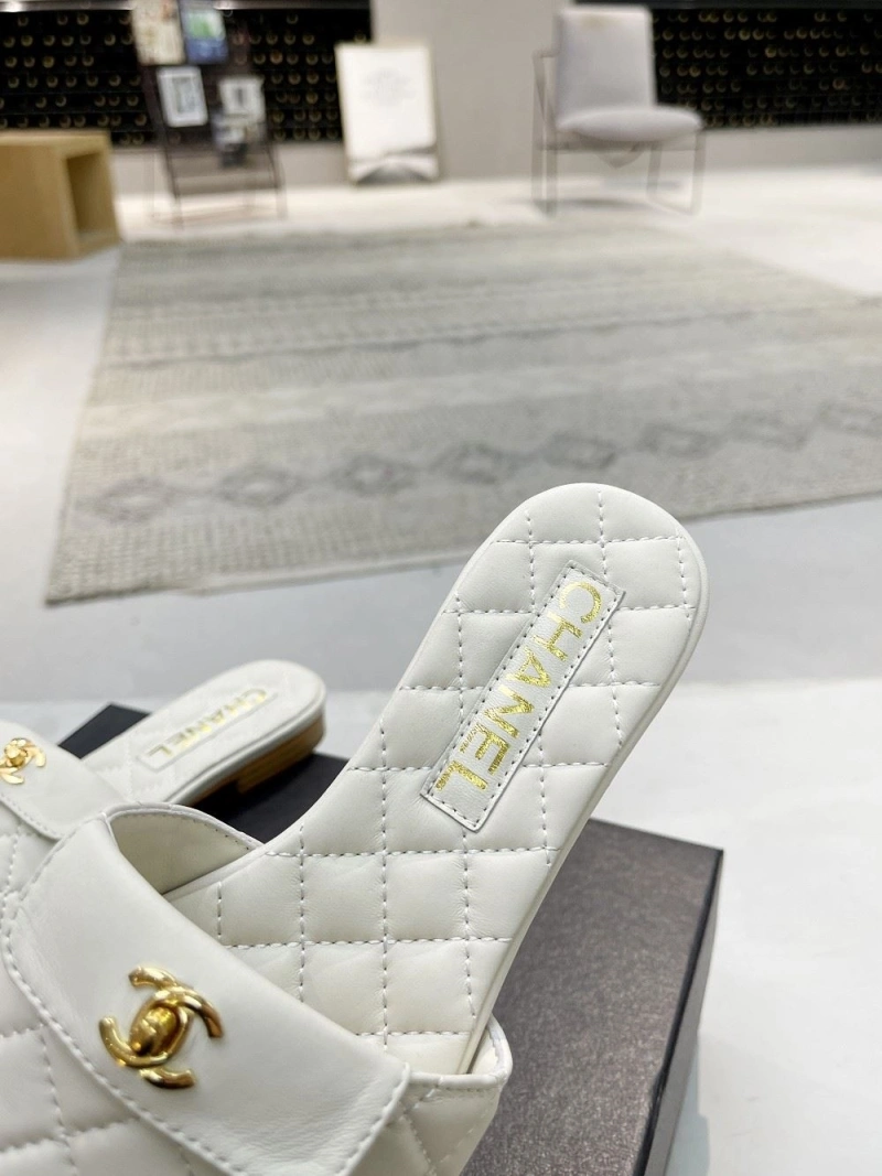 NewStyle Chxnxl Slippers 132252