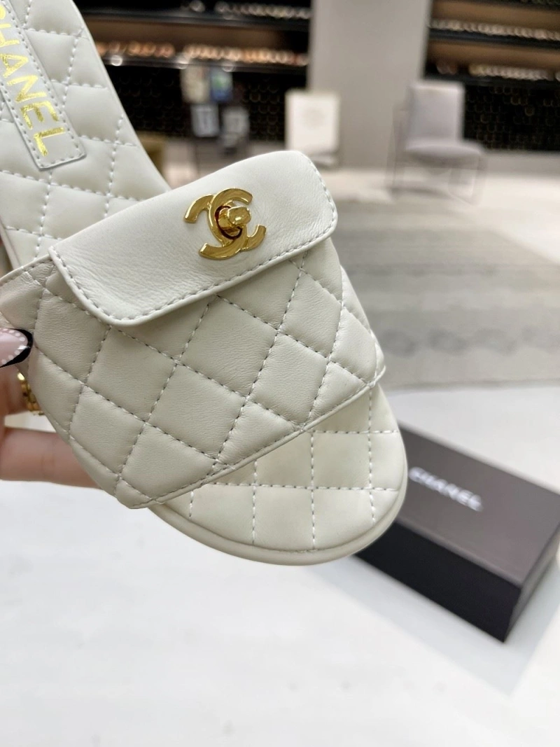 NewStyle Chxnxl Slippers 132252