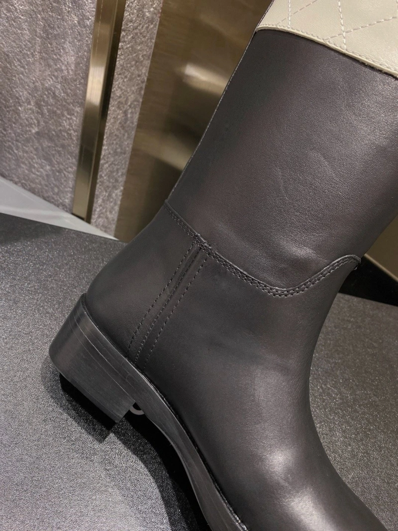 AllSeason Chxnxl Boots 131870
