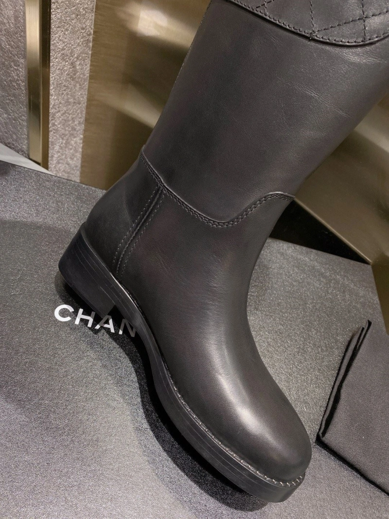 Cozy Chxnxl Boots 131889