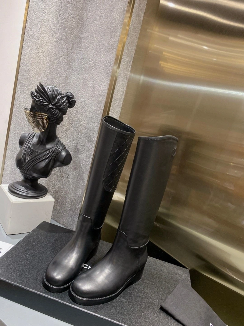 Cozy Chxnxl Boots 131889