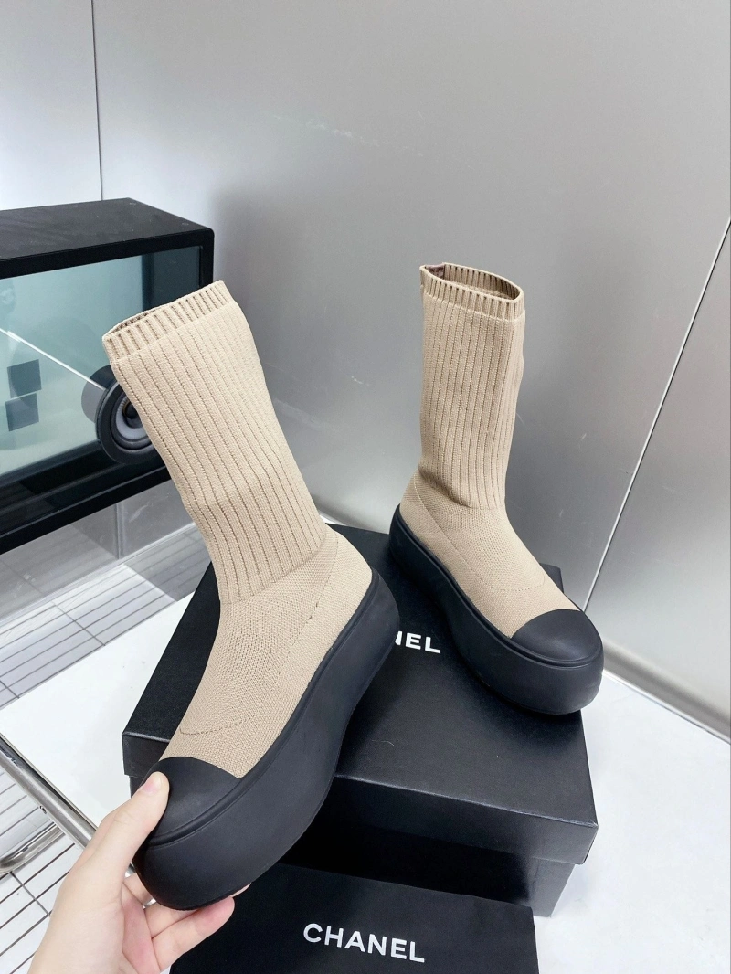 Vibrant Chxnxl Boots 131861