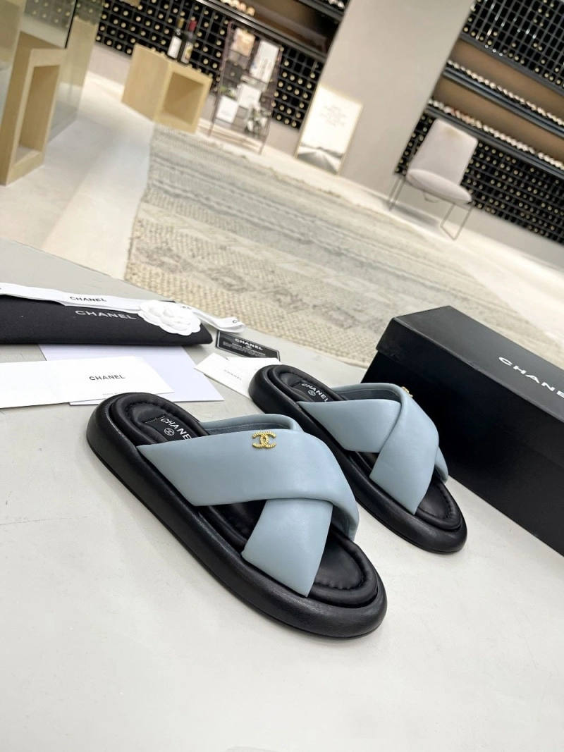 Lightweight Chxnxl Sandals 130754