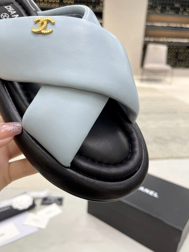 Lightweight Chxnxl Sandals 130754