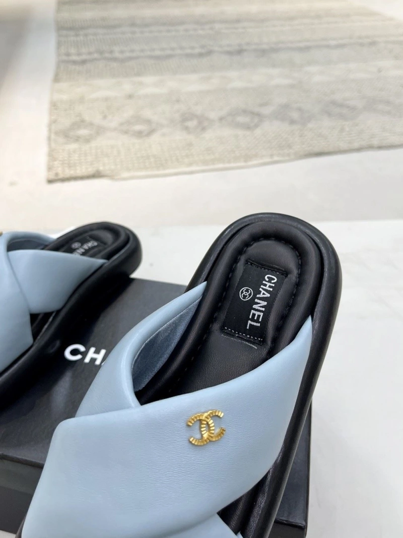 Lightweight Chxnxl Sandals 130754