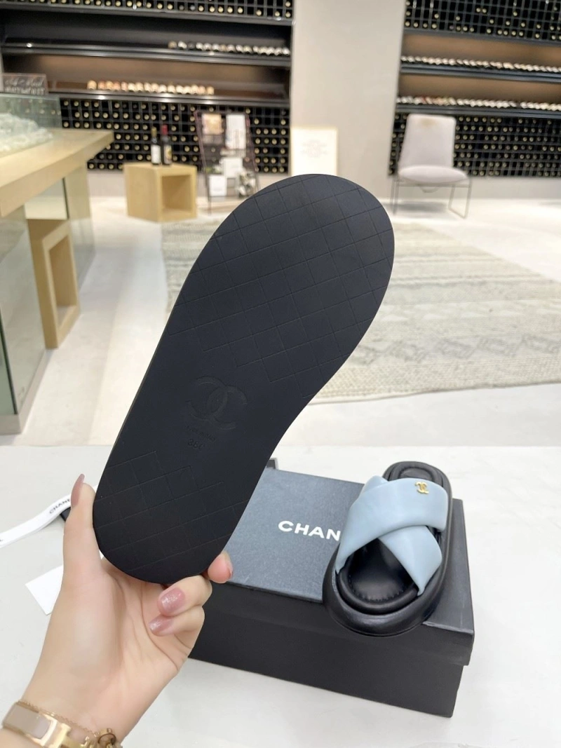 Lightweight Chxnxl Sandals 130754