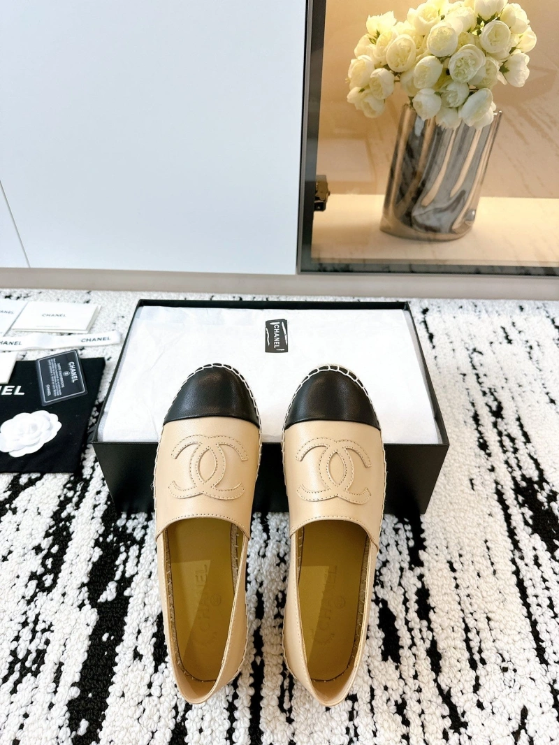 Flexible Chxnxl Flat Shoes 131659