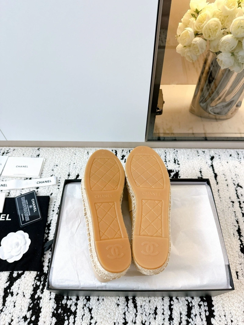 Flexible Chxnxl Flat Shoes 131659