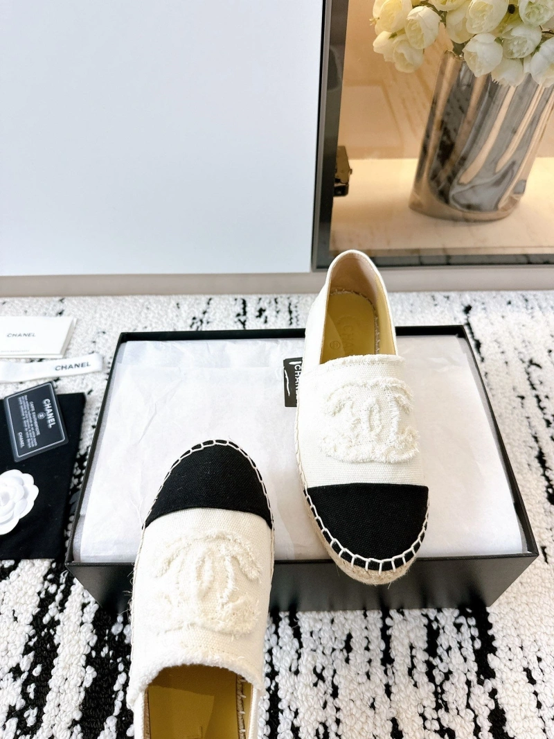 HighQuality Chxnxl Flat Shoes 131658