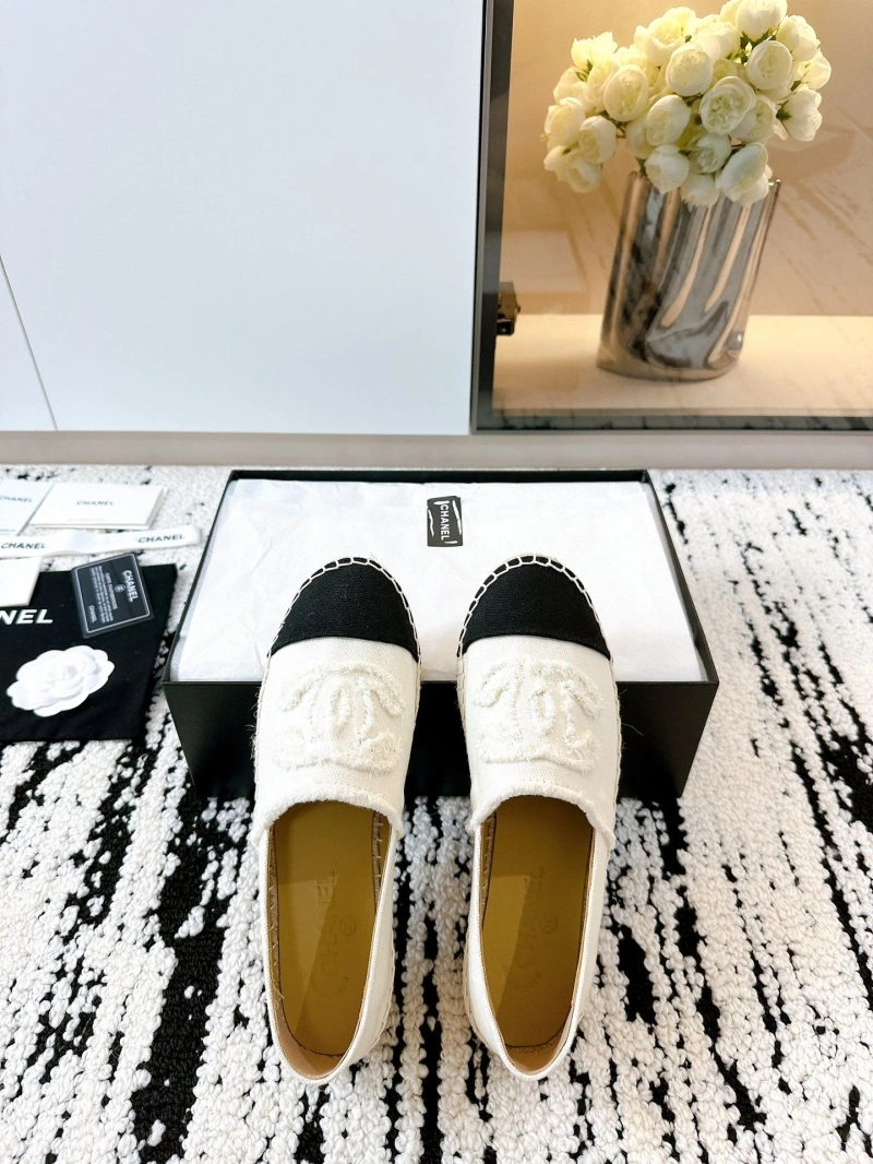 HighQuality Chxnxl Flat Shoes 131658
