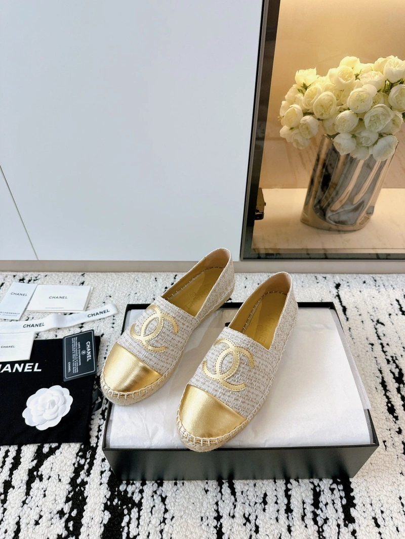 Refined Chxnxl Flat Shoes 131651