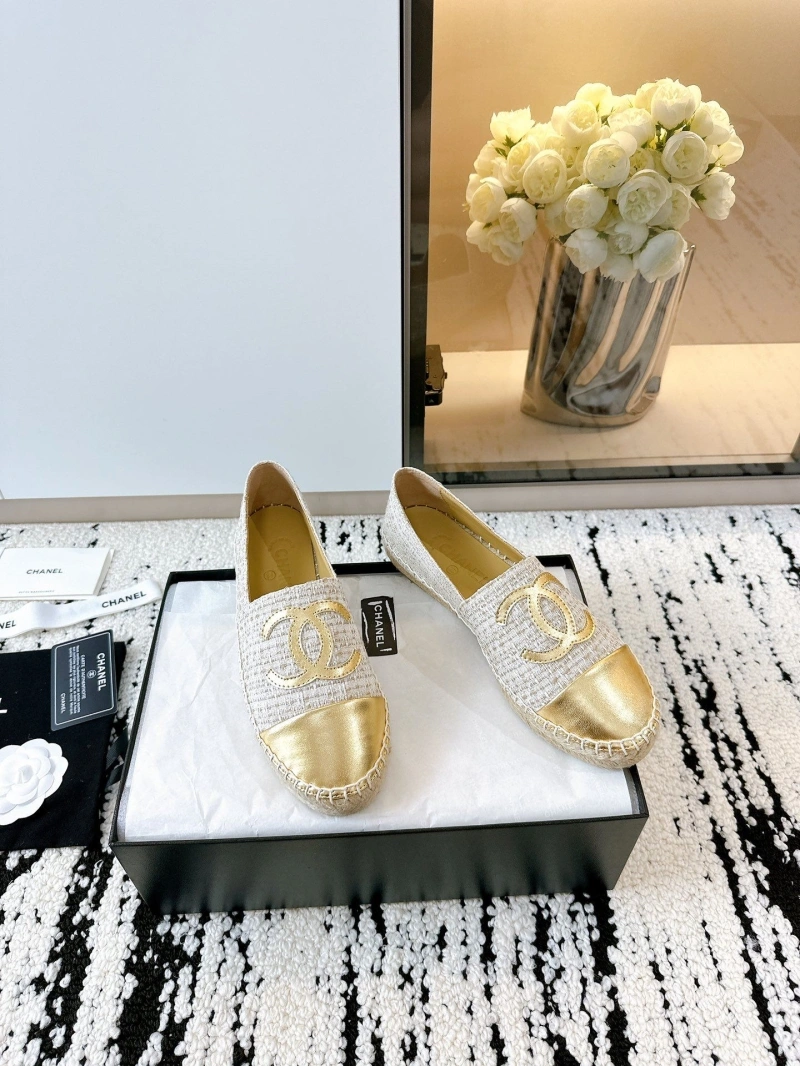 Refined Chxnxl Flat Shoes 131651