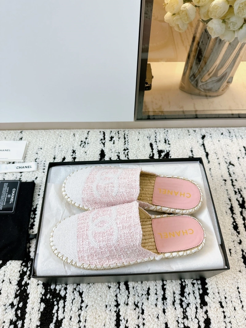 Breathable Chxnxl Slippers 132229