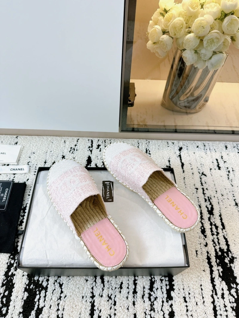 Breathable Chxnxl Slippers 132229