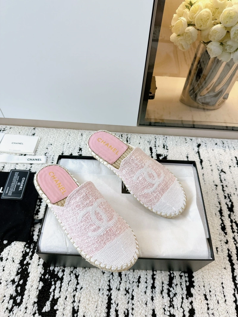 Breathable Chxnxl Slippers 132229