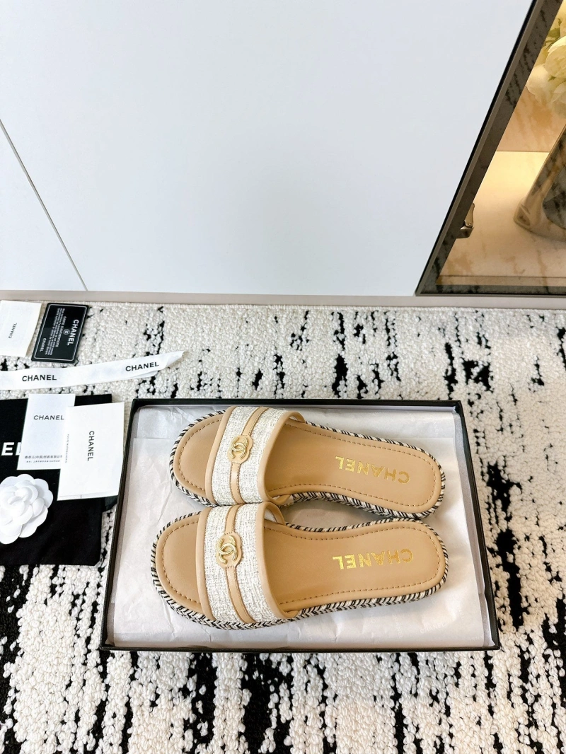 Timeless Chxnxl Slippers 132224