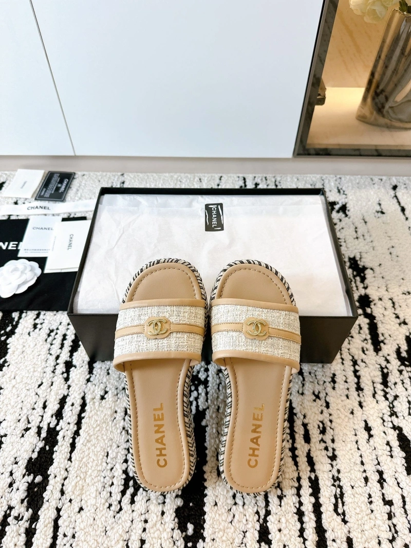 Timeless Chxnxl Slippers 132224
