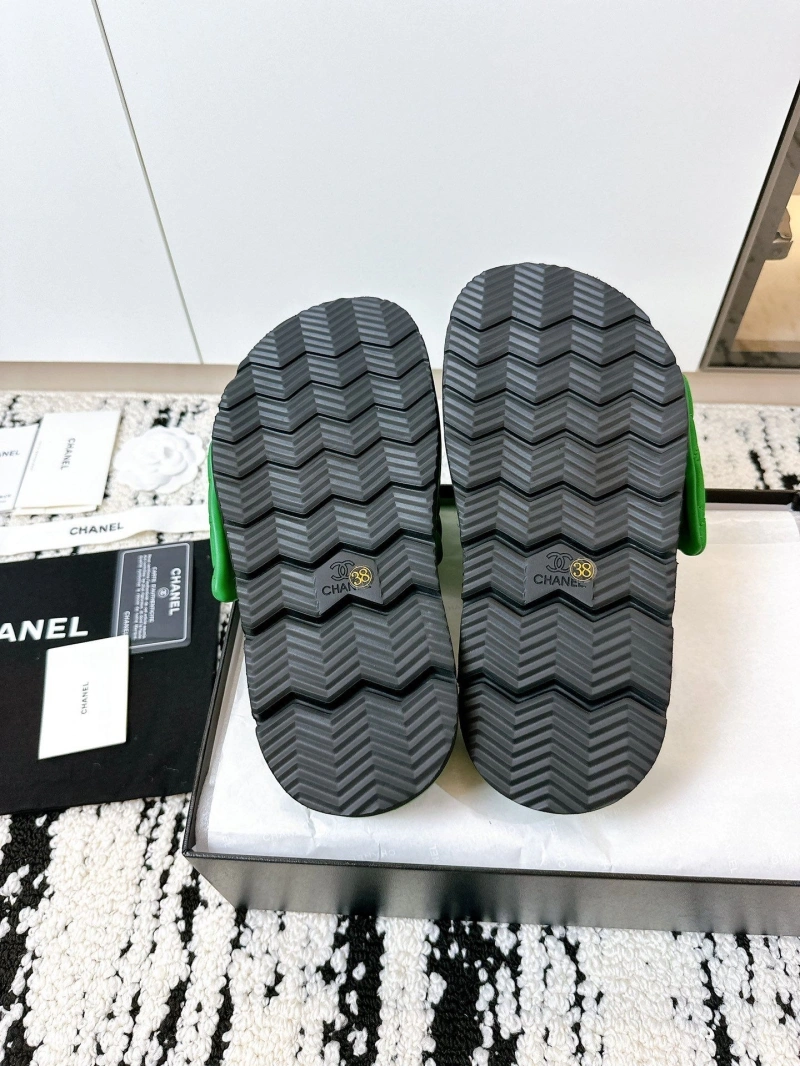 Sophisticated Chxnxl Slippers 132215