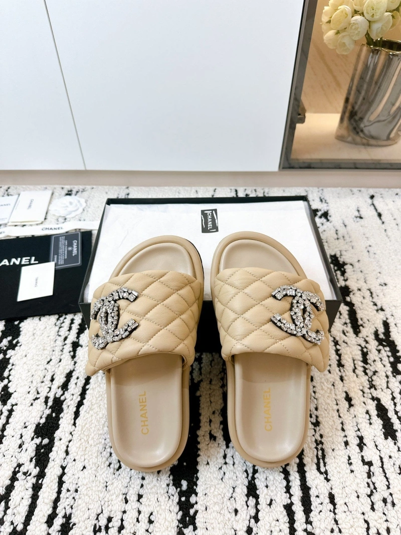 SportInspired Chxnxl Slippers 132211