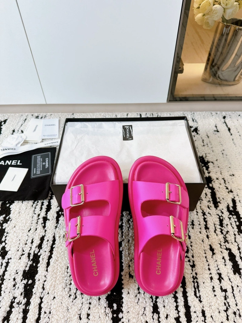 Durable Chxnxl Slippers 132203
