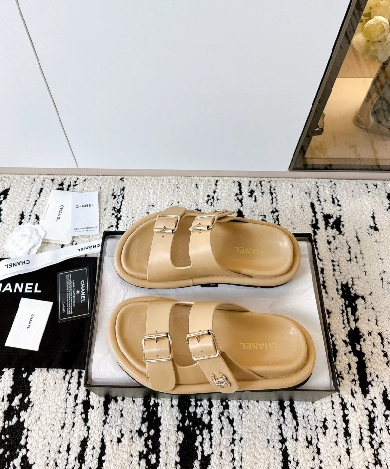 Durable Chxnxl Slippers 132206