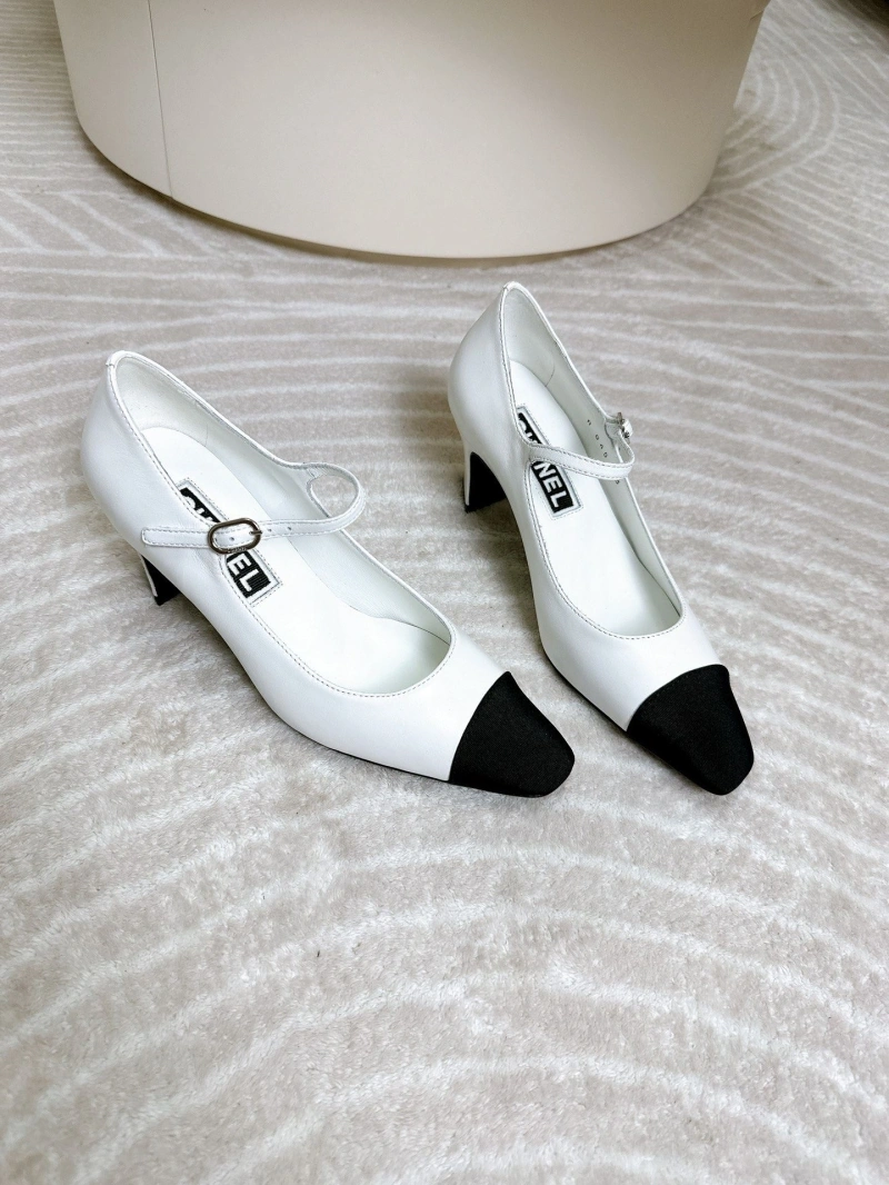 Trendy Chxnxl High Heels 131494