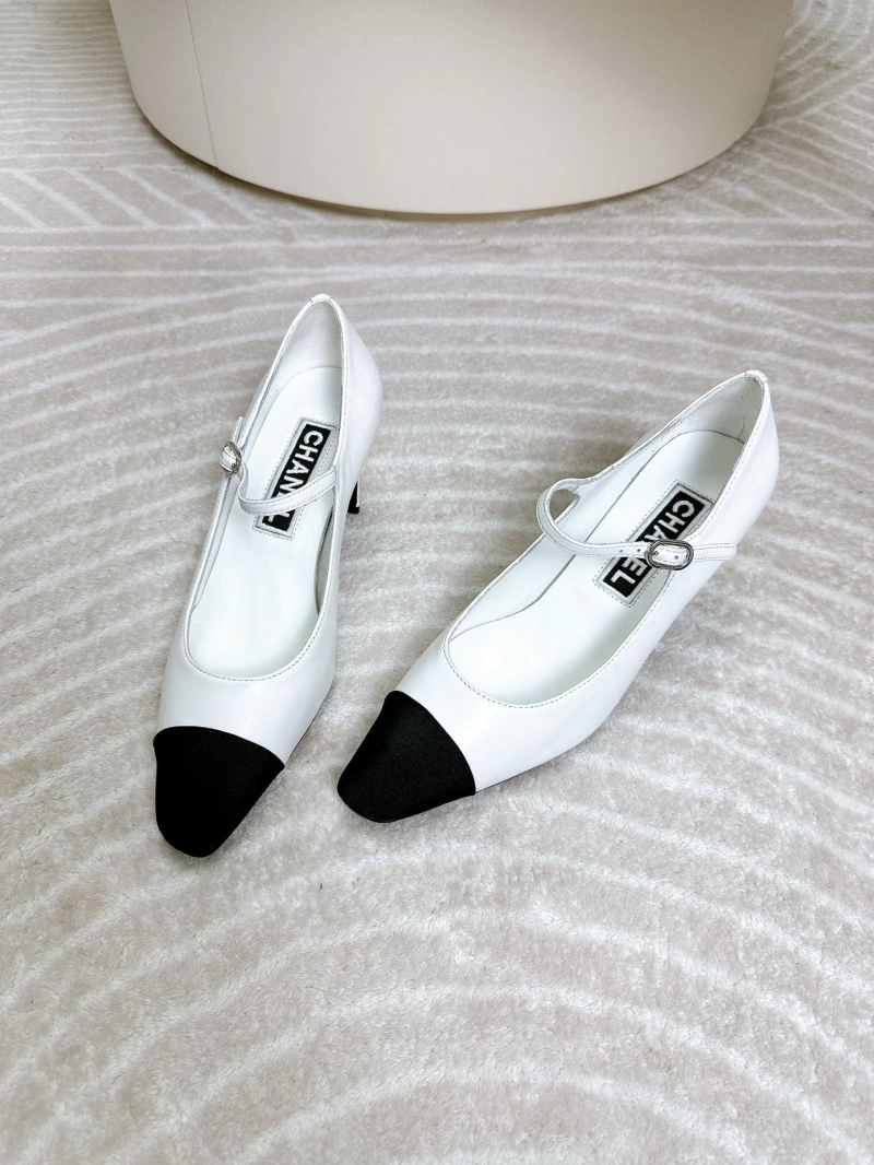 Trendy Chxnxl High Heels 131494