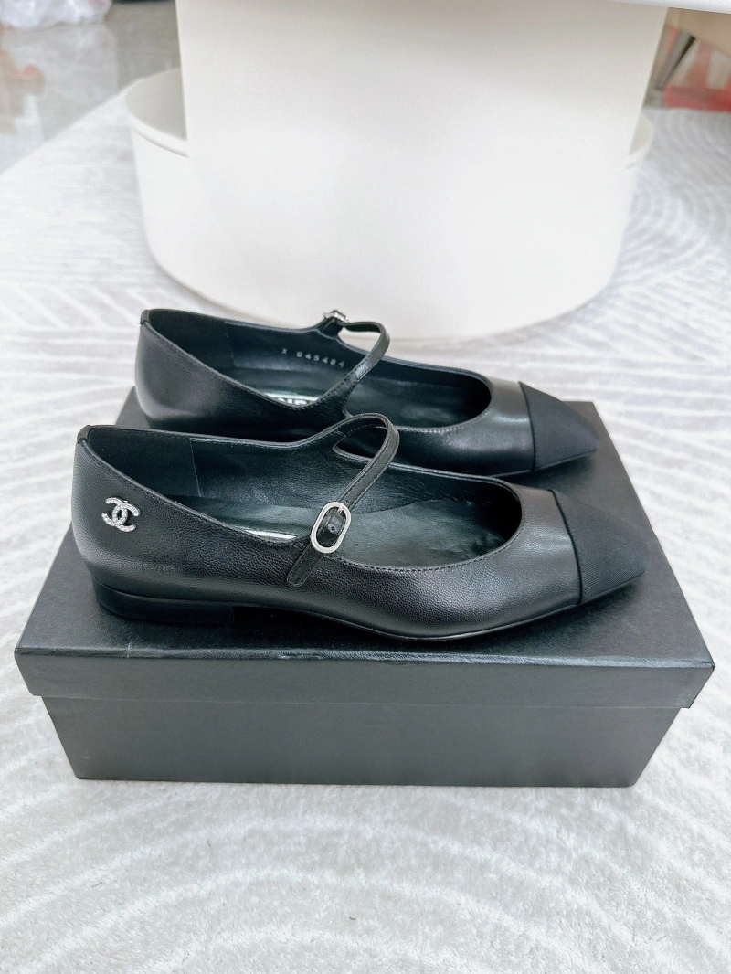 Affordable Chxnxl Flat Shoes 131639
