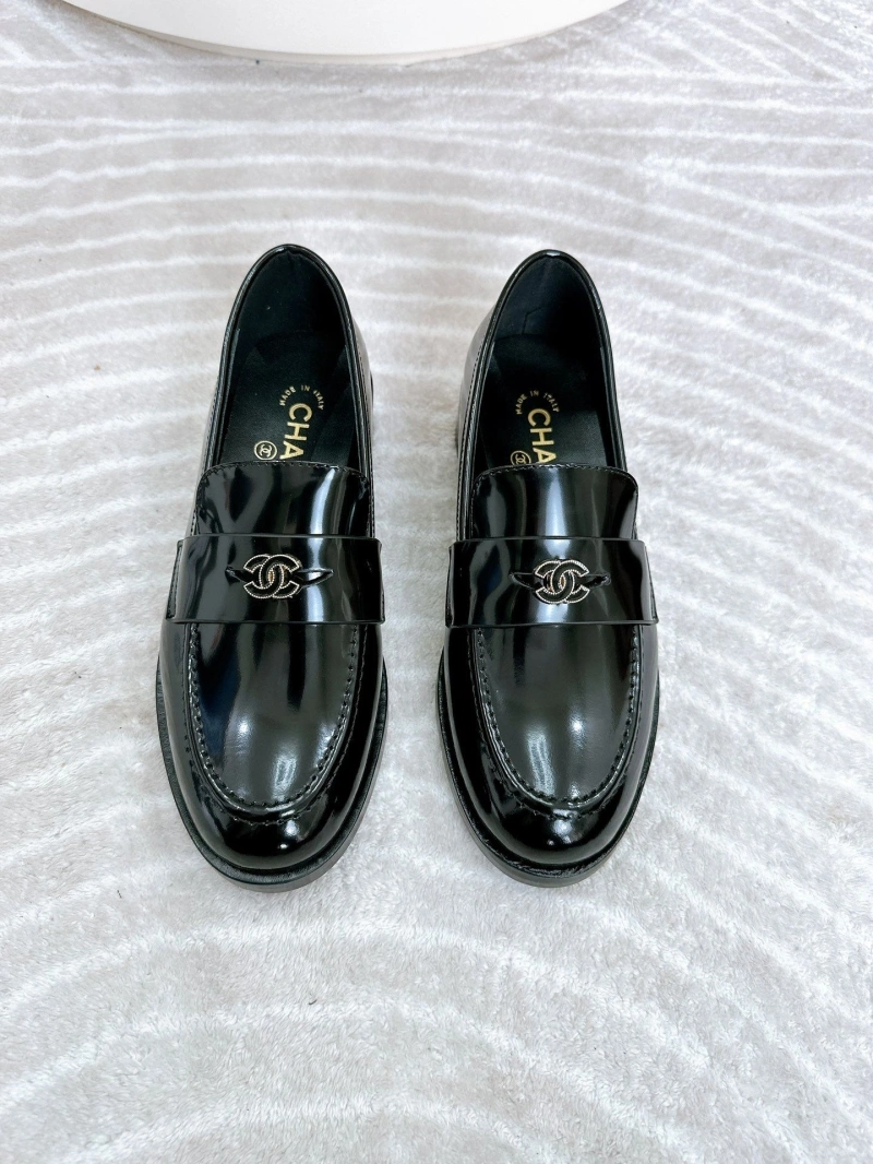 Chxnxl Leather Shoes Vibrant 131425