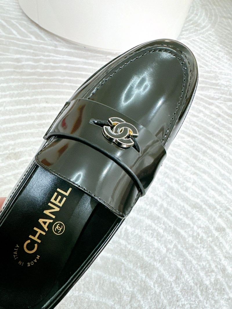 Chxnxl Leather Shoes Vibrant 131425