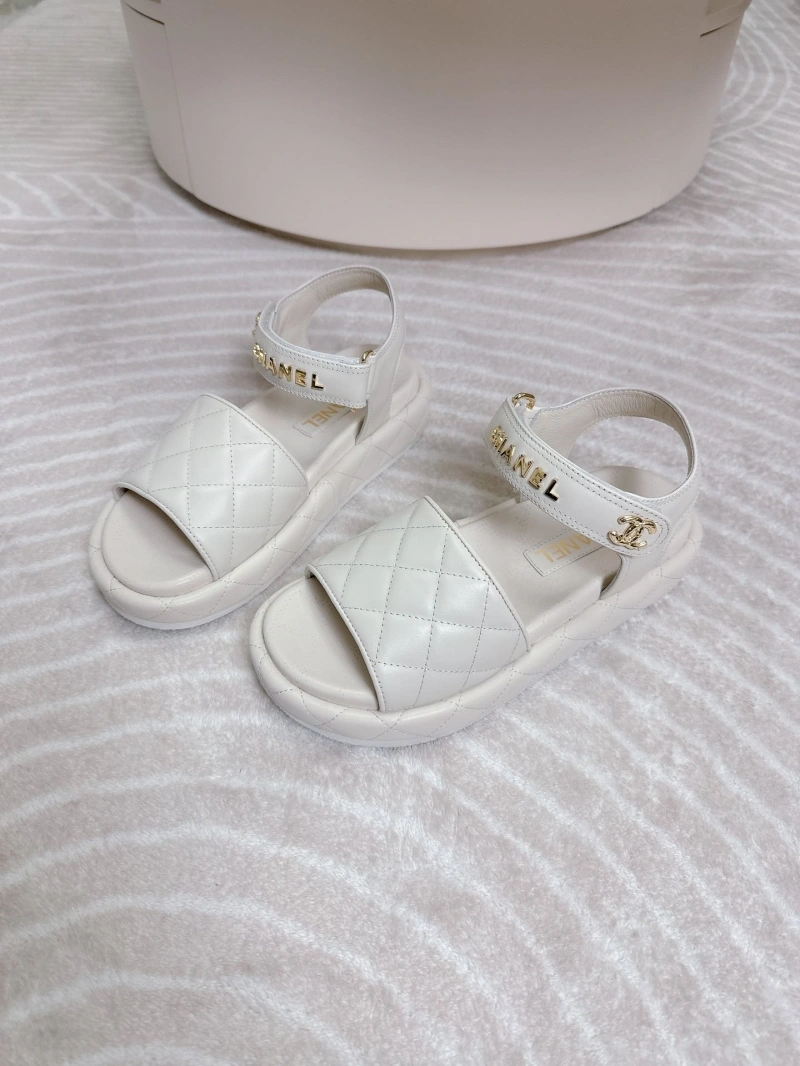 Fashionable Chxnxl Sandals 130742