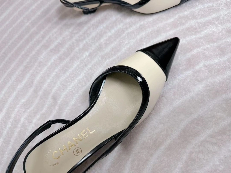 Chxnxl Slippers Compact 132204