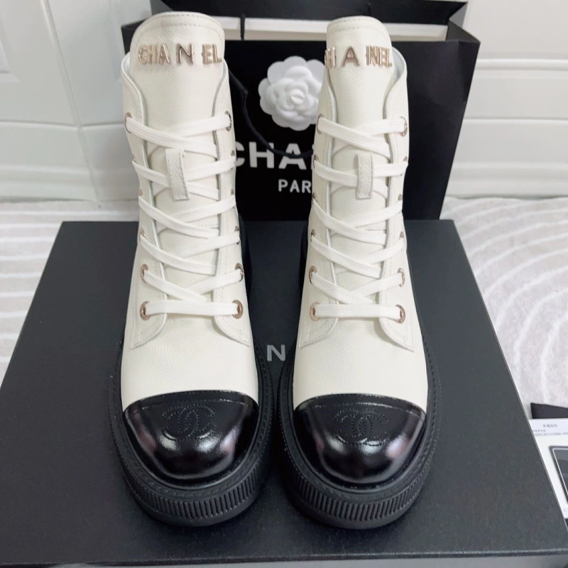 AllSeason Chxnxl Boots 131856