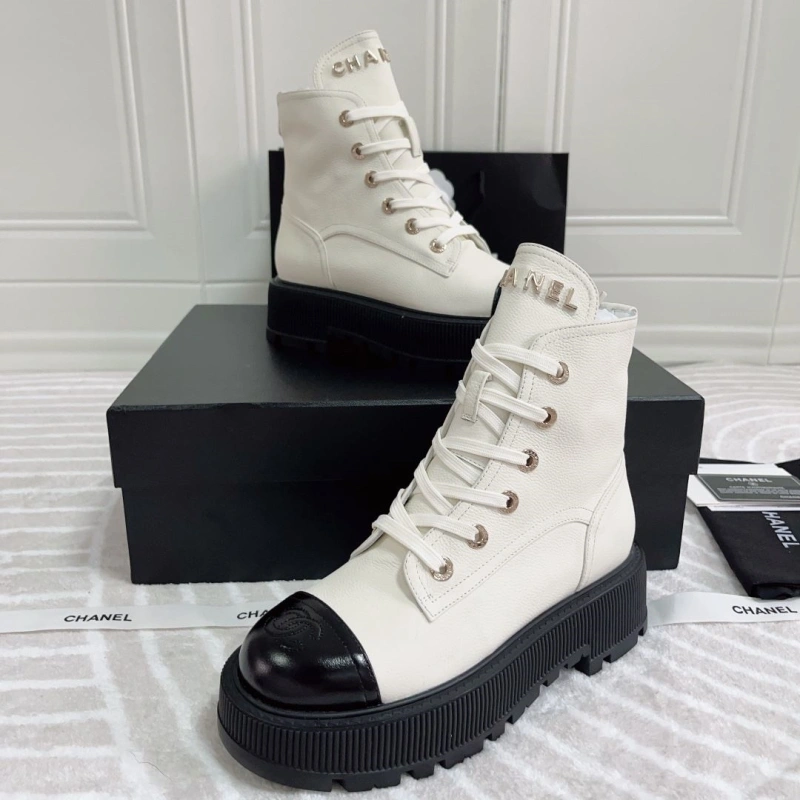 AllSeason Chxnxl Boots 131856