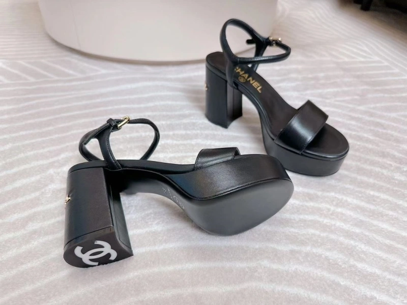 EasyMatch Chxnxl Sandals 130743
