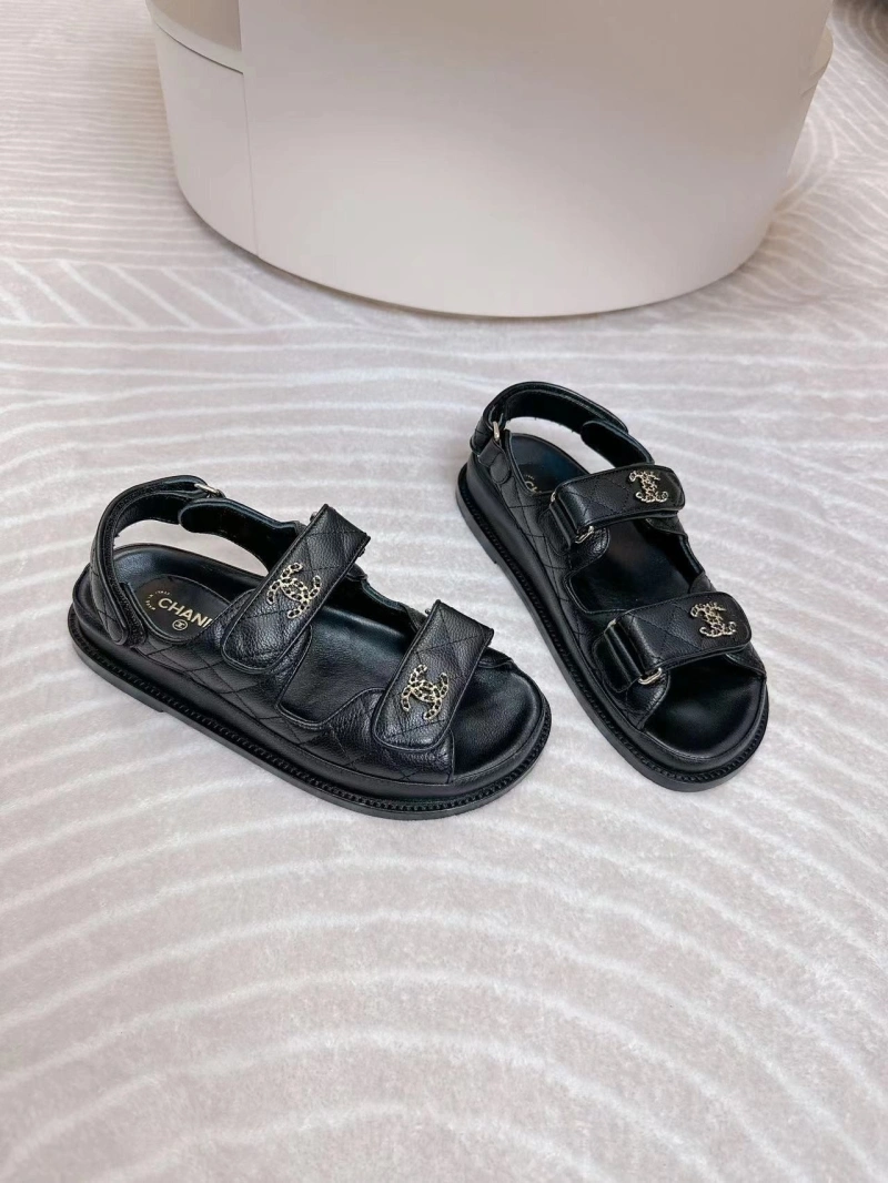 NewStyle Chxnxl Sandals 130736