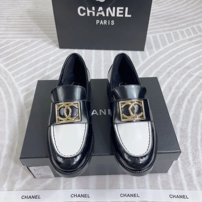 NewStyle Chxnxl Leather Shoes 131423