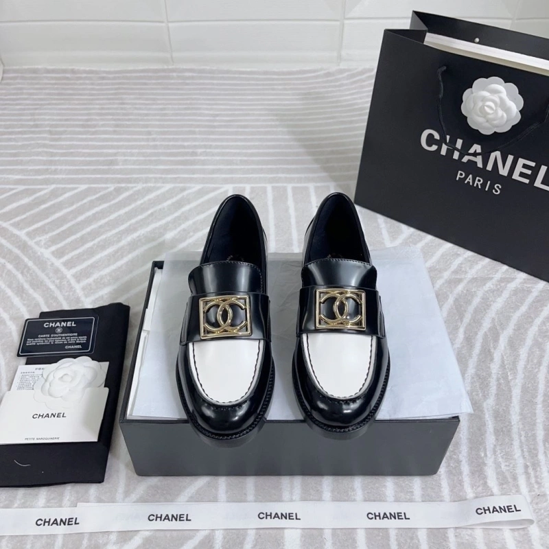 NewStyle Chxnxl Leather Shoes 131423