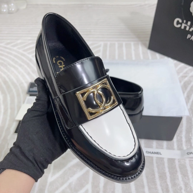 NewStyle Chxnxl Leather Shoes 131423