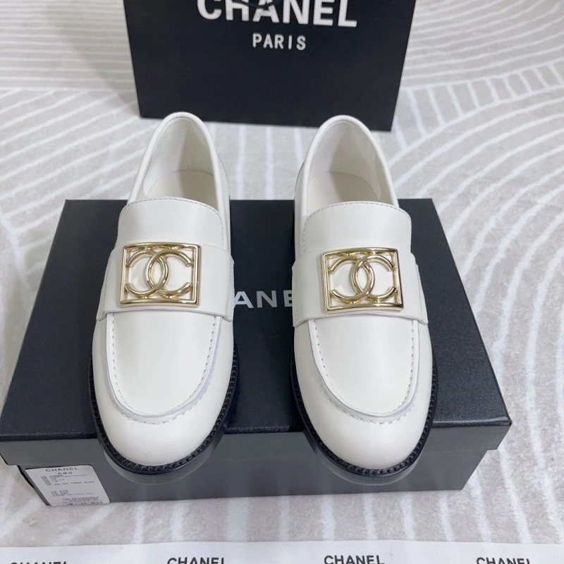 Flexible Chxnxl Leather Shoes 131421