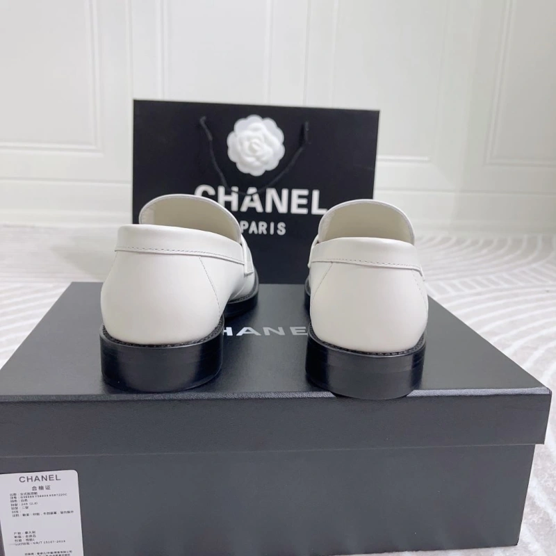 Flexible Chxnxl Leather Shoes 131421