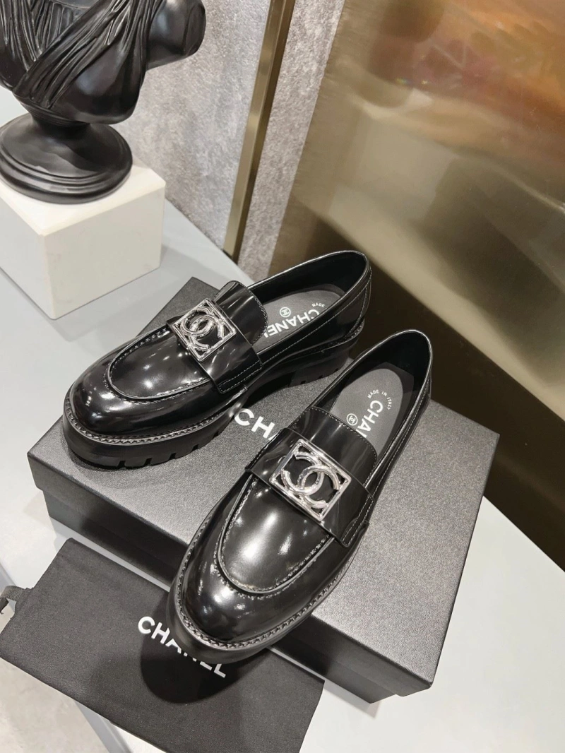 Bright Chxnxl Leather Shoes 131417