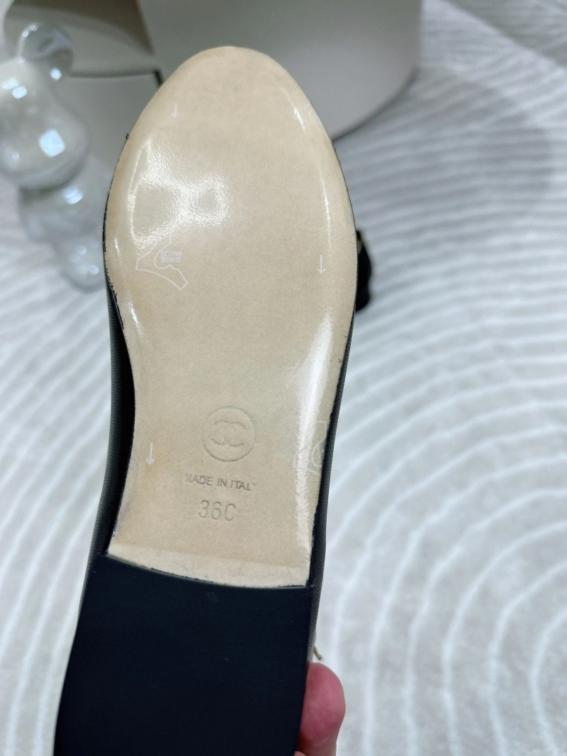 Reliable Chxnxl Leather Shoes 131416