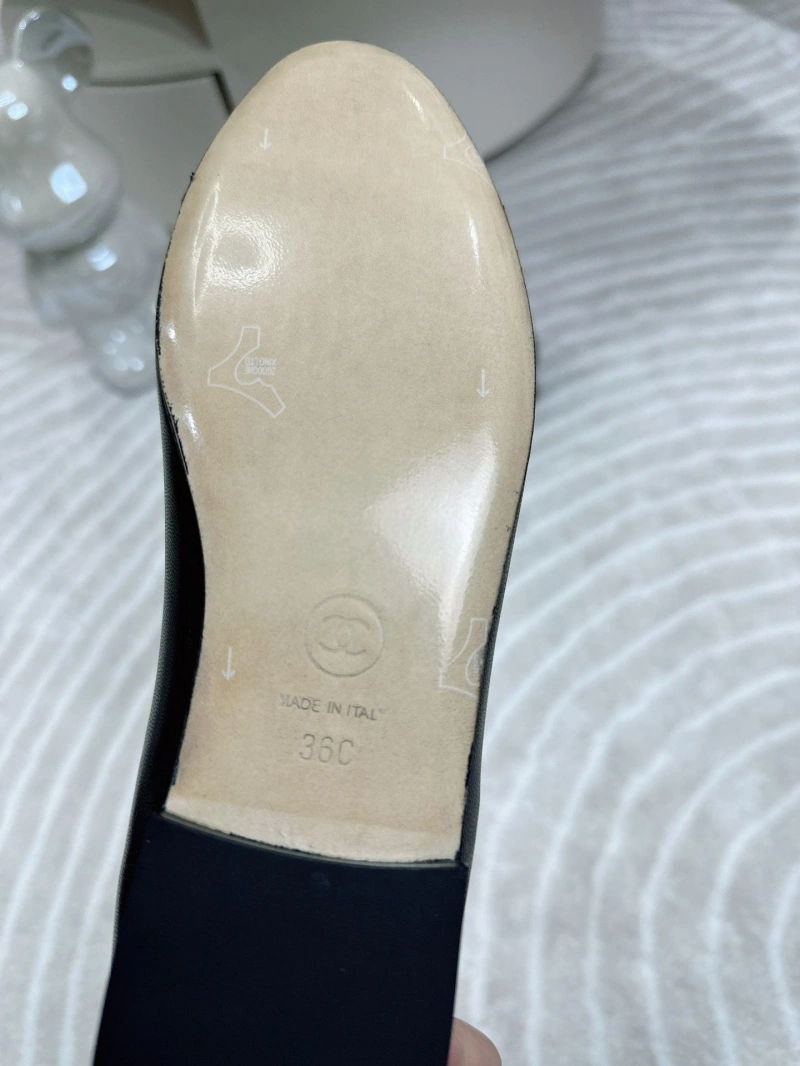 Reliable Chxnxl Leather Shoes 131416