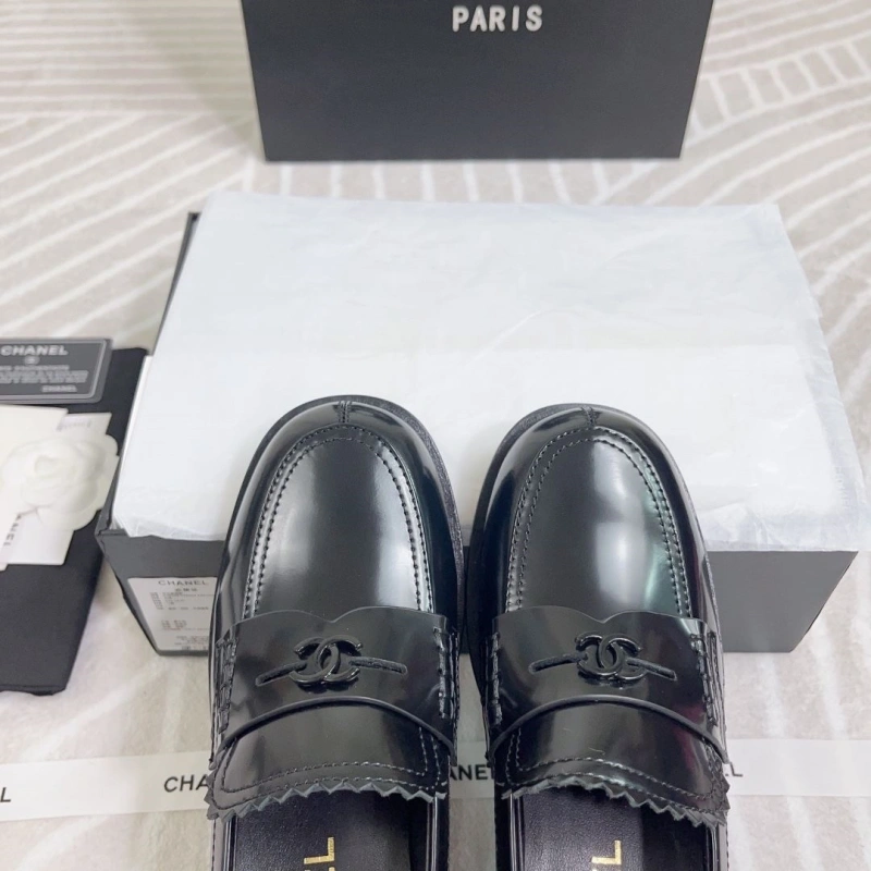 AllSeason Chxnxl Leather Shoes 131382