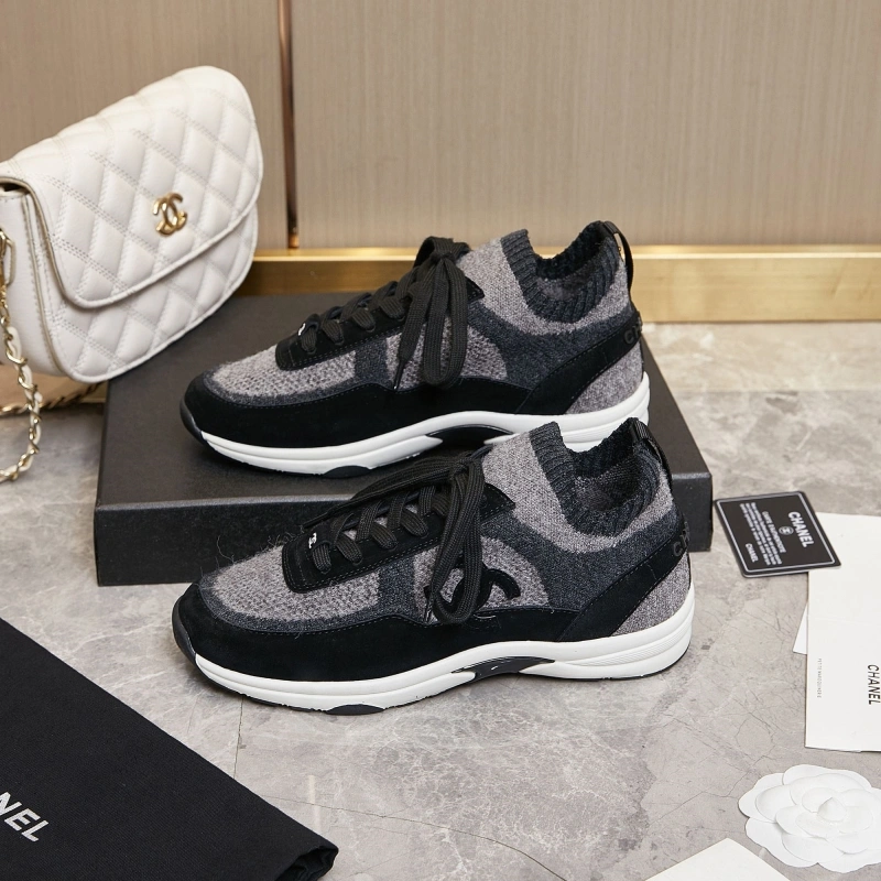 Cozy Chxnxl Sneakers 131957