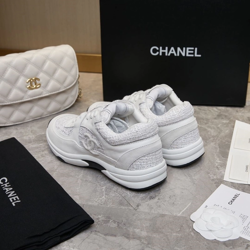 Fashionable Chxnxl Sneakers 131965