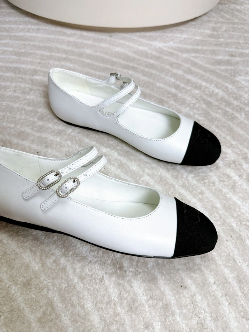 HighQuality Chxnxl Flat Shoes 131630