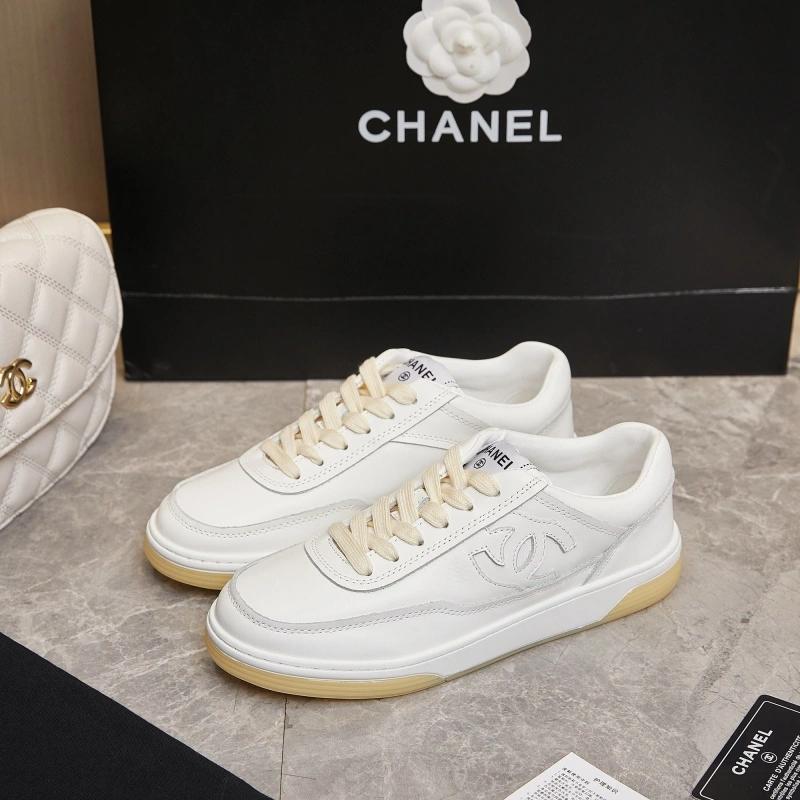 Practical Chxnxl Sneakers 131952